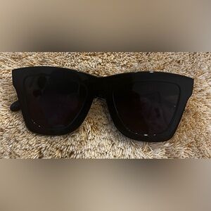 Valley Eyewear Oversized Sunglasses